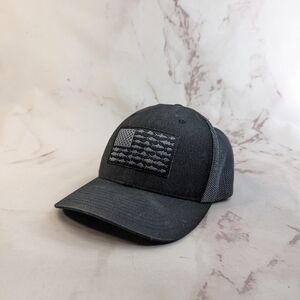 Columbia PFG Trucker Hat Black Mesh Fish USA Flag Cap Gear Stretchback OSFM